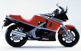 Kawasaki GPZ 600 R